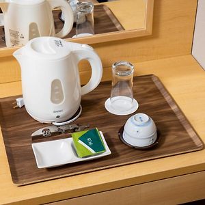Habitación Estándar con 2 Camas Individuales